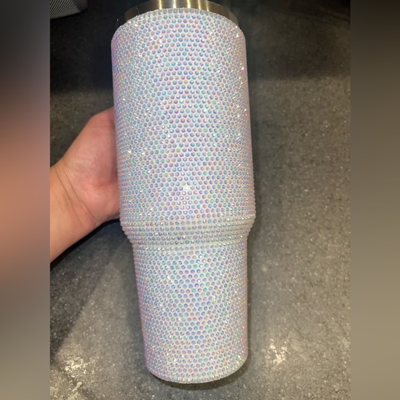 Rhinestone 40oz Tumbler - Picture 2 of 10